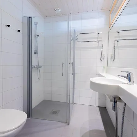 Kisakallion Urheiluopisto, Hotel