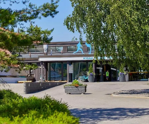 Kisakallion Urheiluopisto, Hotelli